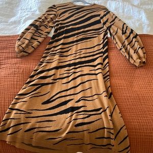 who what where midi dress size small